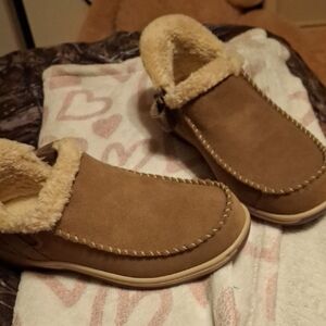 Plush Lined Tan Slip-On Slippers